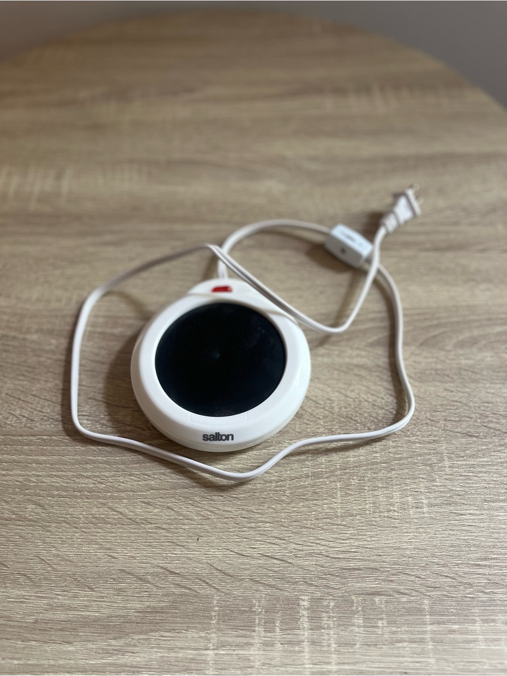 Salton White Electric Beverage Warmer - Compact Mug Warmer